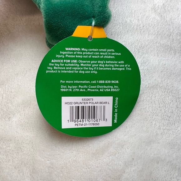 New with tags merry and bright polar bear Christmas themed plush toy 10 inches - Picture 4 of 6